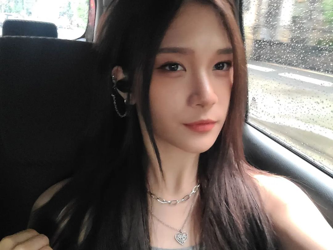 JewelAnacayPH's tweet photo. [240607 YGIG INSTAGRAM UPDATE]

 "🍔✨"

🔗https://t.co/r0jjyX5bHU

#EachGIGY #YGIGJewel
@ygig_official #YGIG https://t.co/OgVW0mKbp5