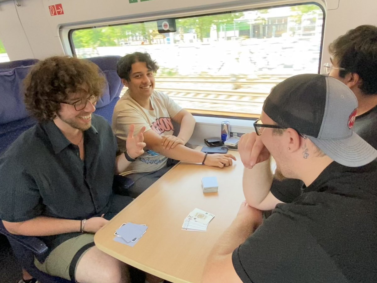 Herr Mathias tweet media