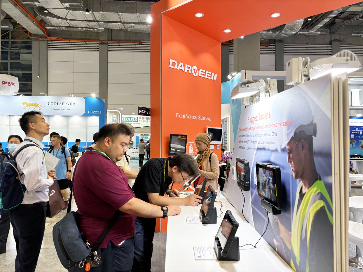 DarveenTechnol2's tweet photo. See you next year~ 👋👋👋

#Computex2024 showcased global tech innovation. Darveen, a top player in rugged industrial computers, stood out with unique displays &amp; new products. Expect more excellence &amp; improved user experience. 

#DarveenEvent  #Ruggedtablets #Embeddedcomputers https://t.co/pOHnXbXFPe