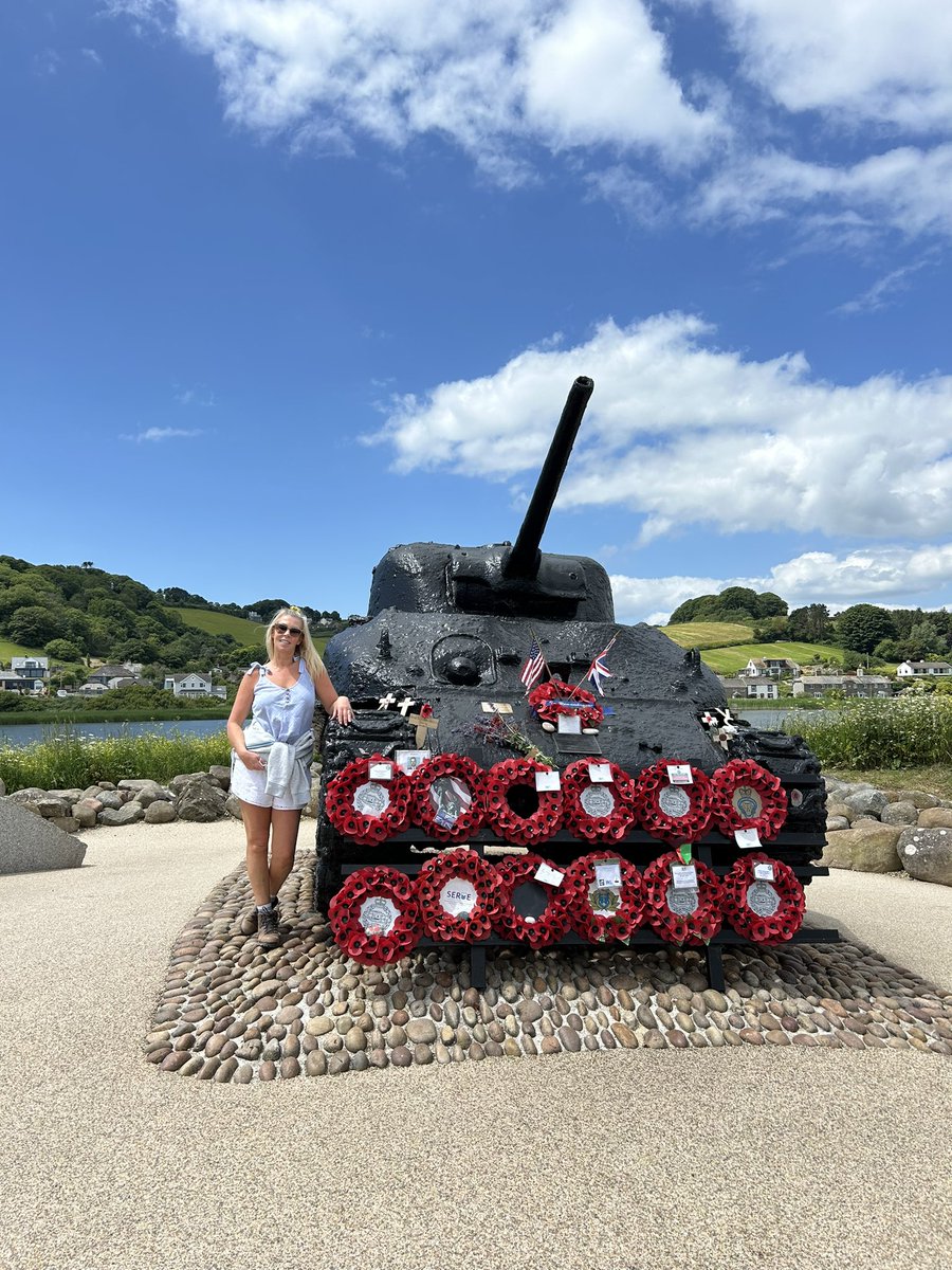 Rebecca Pease tweet media