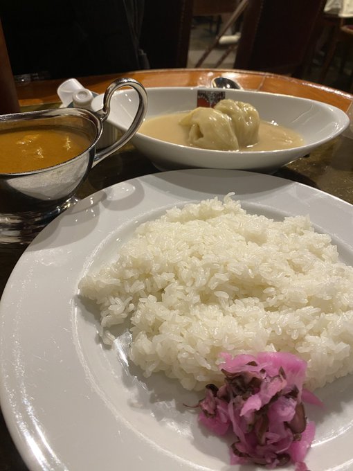 アカシアとかいう洋食屋が雰囲気、美味しさ共にグッドだった👍 新宿でゆっくり飯食べたいときはここ利用しよう！ https://t.co/yEChg9vF3s