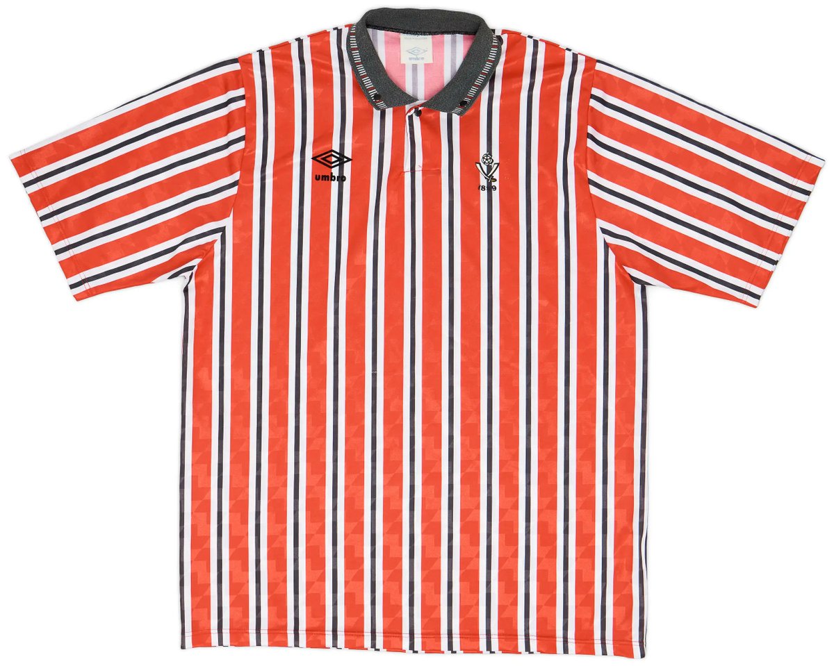 FinderShirt's tweet image. #Repairers #footballshirts 
FAIR CONDITION BARGAINS
1993-94 Olympique Marseille Home L/S Shirt - 3/10 - (L) £49.99
1990-92 Sheffield United Home Shirt - 5/10 - (L)
£79.99
Don't forget to use FINDER10 for an extra 10% off SITE WIDE.
classicfootballshirts.co.uk/new-products1.…
