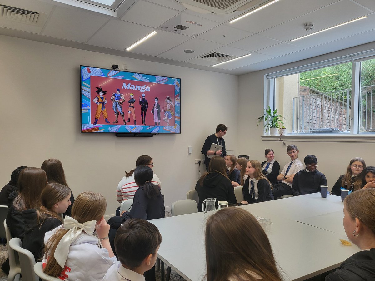 StAndrewsAcadLIBRARY tweet media