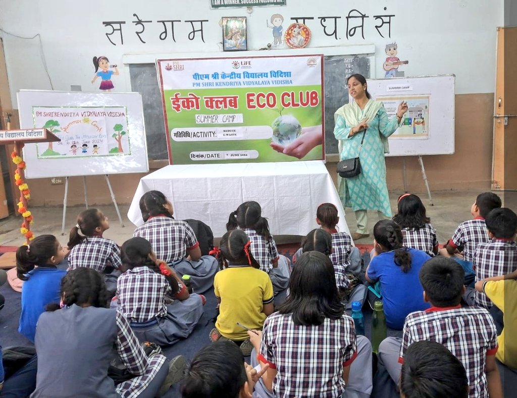 kvvidisha's tweet photo. Summer camp Day-3 Poster Making Competition #Reduce_E_waste 07.06.24 #KVS_RO https://t.co/ZrnyVviN4X