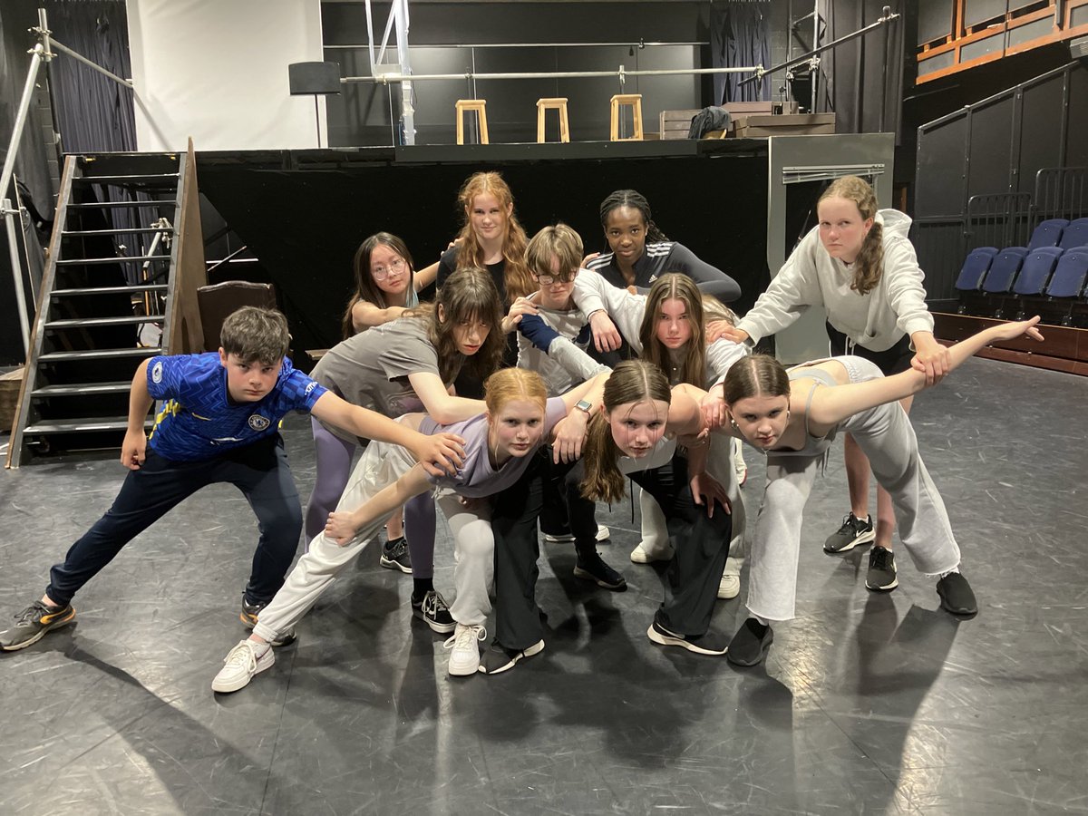 Eltham College Drama (@elthamdrama) on Twitter photo A fantastic first rehearsal last night for our performance of ‘Brainstorm’ for the Camden Fringe in collaboration with <a href="/STMComp/">STMComprehensive</a> A fantastic first rehearsal last night for our performance of ‘Brainstorm’ for the Camden Fringe in collaboration with <a href="/STMComp/">STMComprehensive</a>