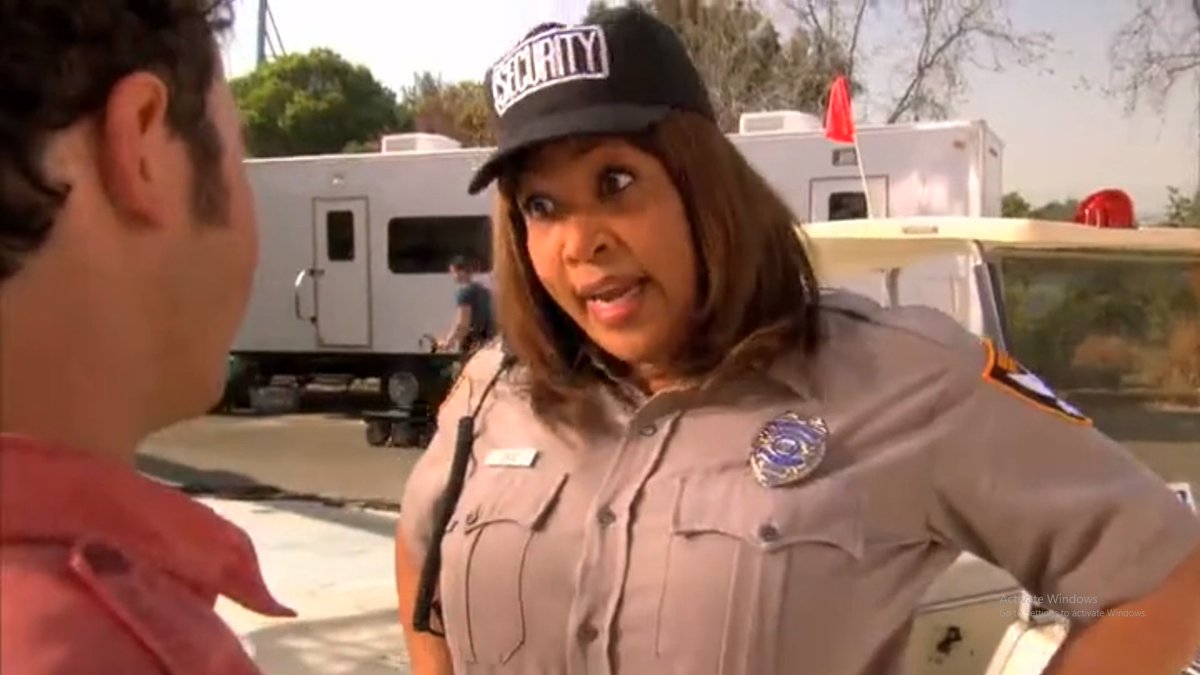 Disney_Wiki's tweet photo. Happy Birthday, Kym Whitley
For Disney, she portrayed Michelle Porter in #CollegeRoadTrip, Cousin Vicky in #ThatsSoRaven, Officer Evie in #JonasLA and Tricia in #RavensHome.
She also voiced Dijonay's mother, Caramel Jones in #TheProudFamily. https://t.co/F2XLWjALUY