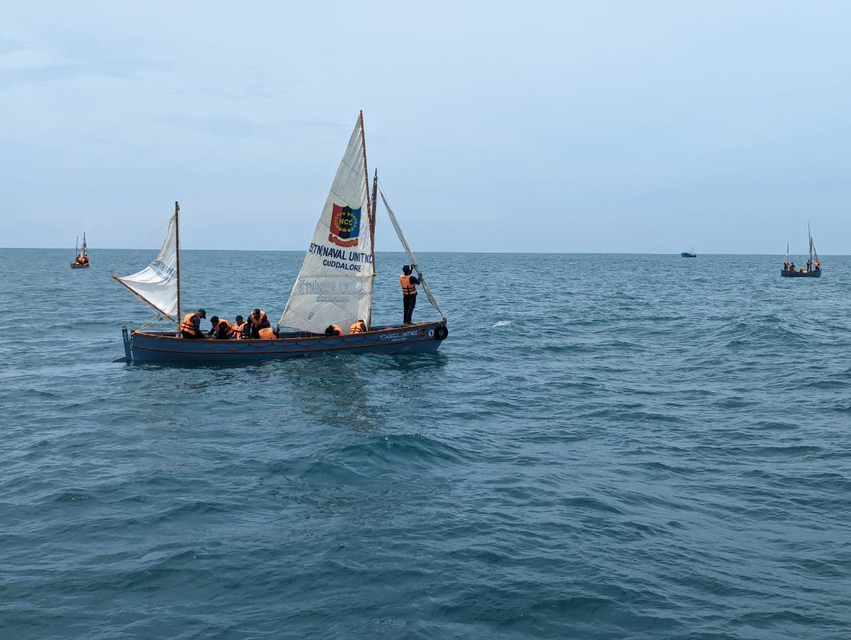 NCCDte_TNPAN's tweet photo. The event was flagged off by Mr Bhaskar Dakshinamurthy, MLA on behalf of CM, Puducherry and Shri AR Talwade, Secretary Youth Welfare and Sports.#belimitless @HQ_DG_NCC @Def_PRO_Chennai @PIB_India @indiannavy @IndiannavyMedia https://t.co/p0E8cZ26Nj
