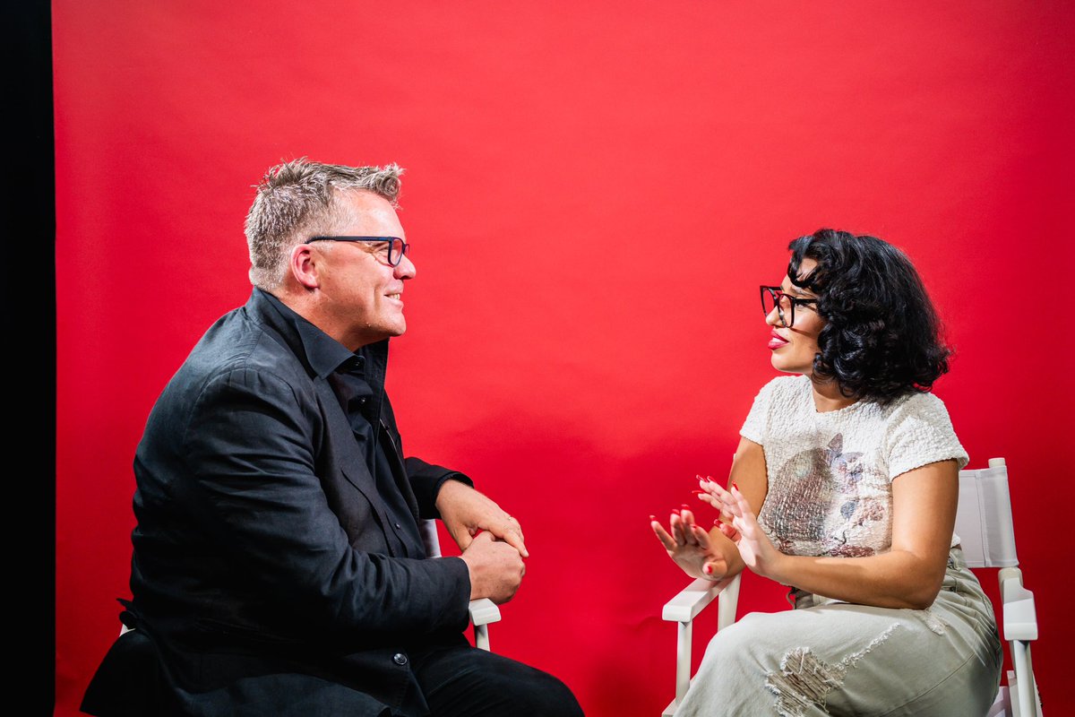 Our Head Teacher Stuart Worden went down to <a href="/CapitalOfficial/">Capital</a> to meet the amazing #alwaysBRIT <a href="/raye/">RAYE</a> to discuss her new single #genesis youtu.be/bg9I6-nlQgE?si…