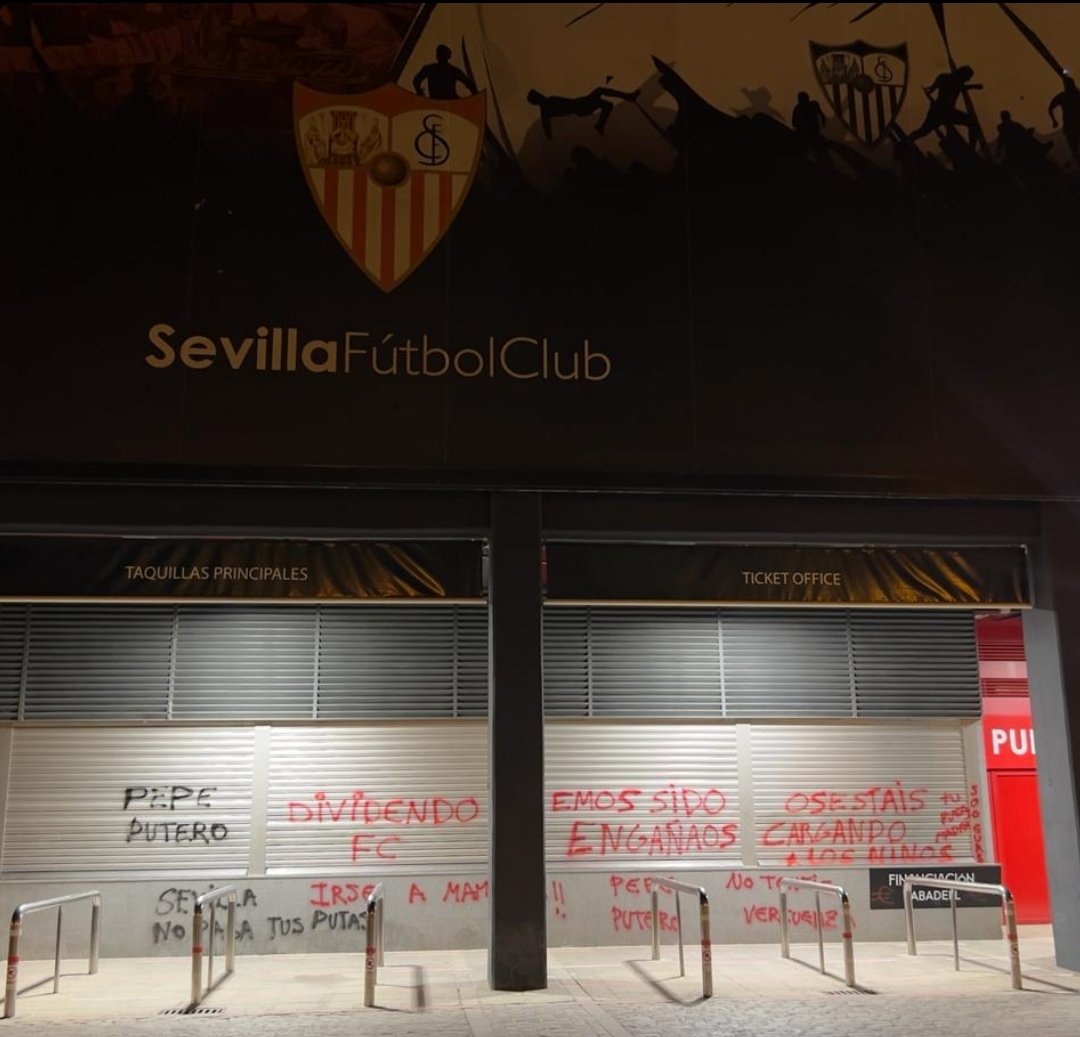 Sevillista Out Of Context tweet media