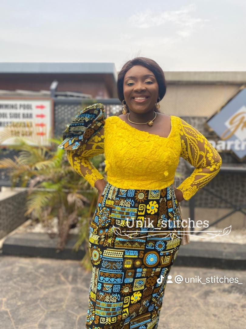 Unik_stitches's tweet photo. At Unik Stitches we make all kinds of bespoke outfits for women and kids

We are located at Rumunduru, Port Harcourt

Can be delivered worldwide

Kindly Call or Whatsapp, 09078332218 for more info.

Check out some pictures of my work below https://t.co/VCUbLEPdbp