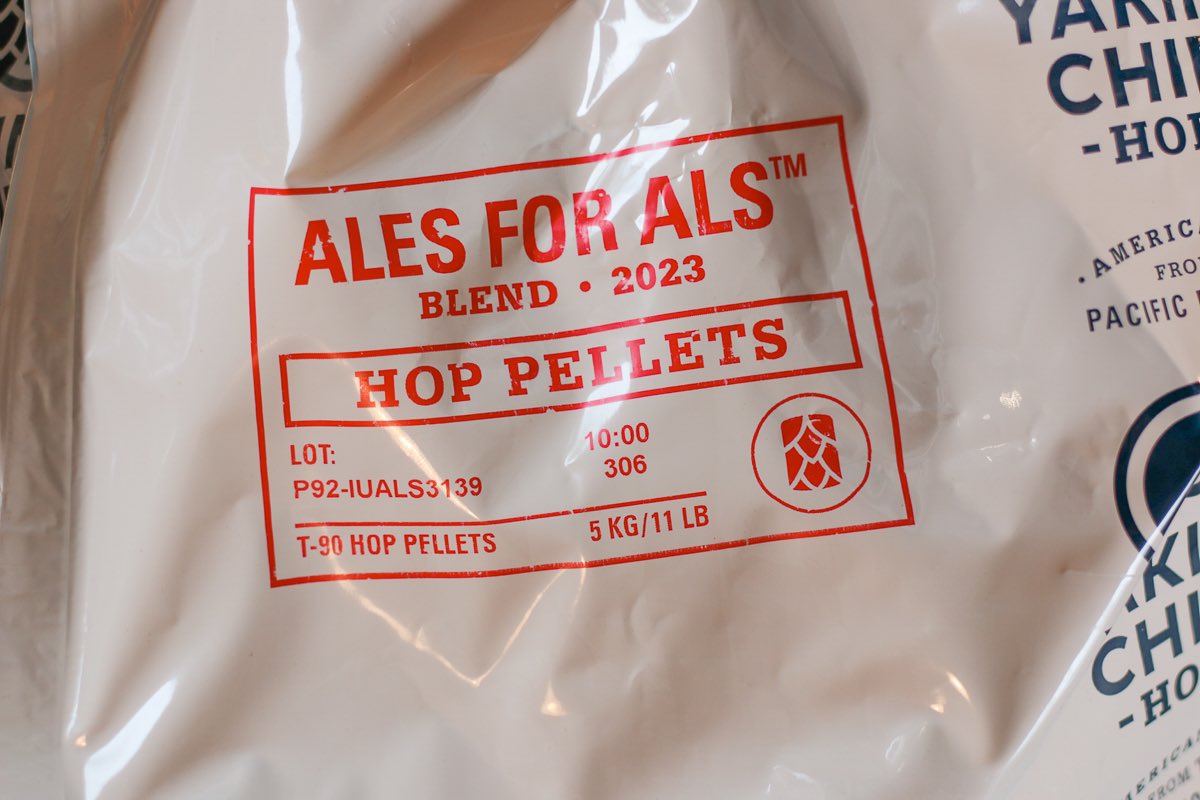 yonaworks's tweet image. 【ALES for ALS 2024】

難病指定の「ALS（筋萎縮性側索硬化症）」の認知向上・治療開発・製薬研究を支援する活動の一環として『ALES for ALS 2024』を全店で販売いたします。

🗓️6/14〜
1パイント（473ml）飲まれるごとに1ドルアメリカのALS支援団体「ALS @AlesforALS 」に寄付されます。
#alesforals