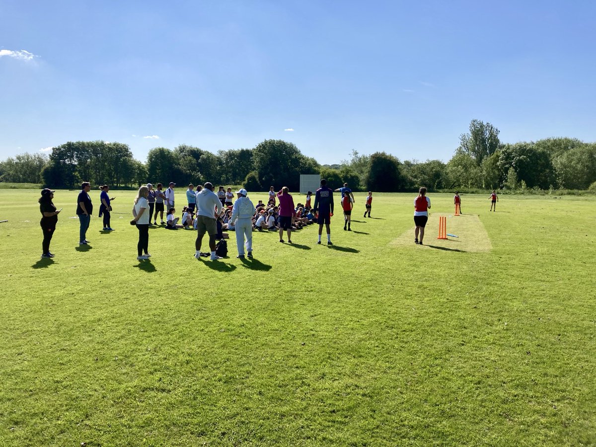 One of our favourite days of the year: the ⁦<a href="/WestEssexSSP/">West Essex SSP</a>⁩ girls primary Dynamos tournament. 12 schools, 120 players, maximum enjoyment. Demos underway, action starting soon! ⁦<a href="/EssexCCB/">Essex Cricket in the Community</a>⁩ ⁦<a href="/MidEssexcricket/">T Rippon Mid-Essex Cricket League</a>⁩ ⁦<a href="/LoughtonRA/">Loughton Residents Association</a>⁩