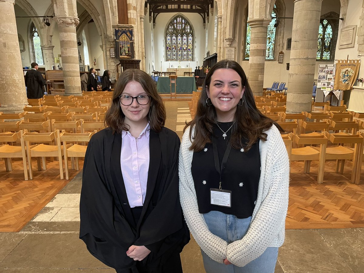 Delighted to welcome Izzy from @York_YoYoTrust to church this morning - coinciding with our new Prefects and Heads of School first official group engagement <a href="/PockSchool/">Pocklington School</a>