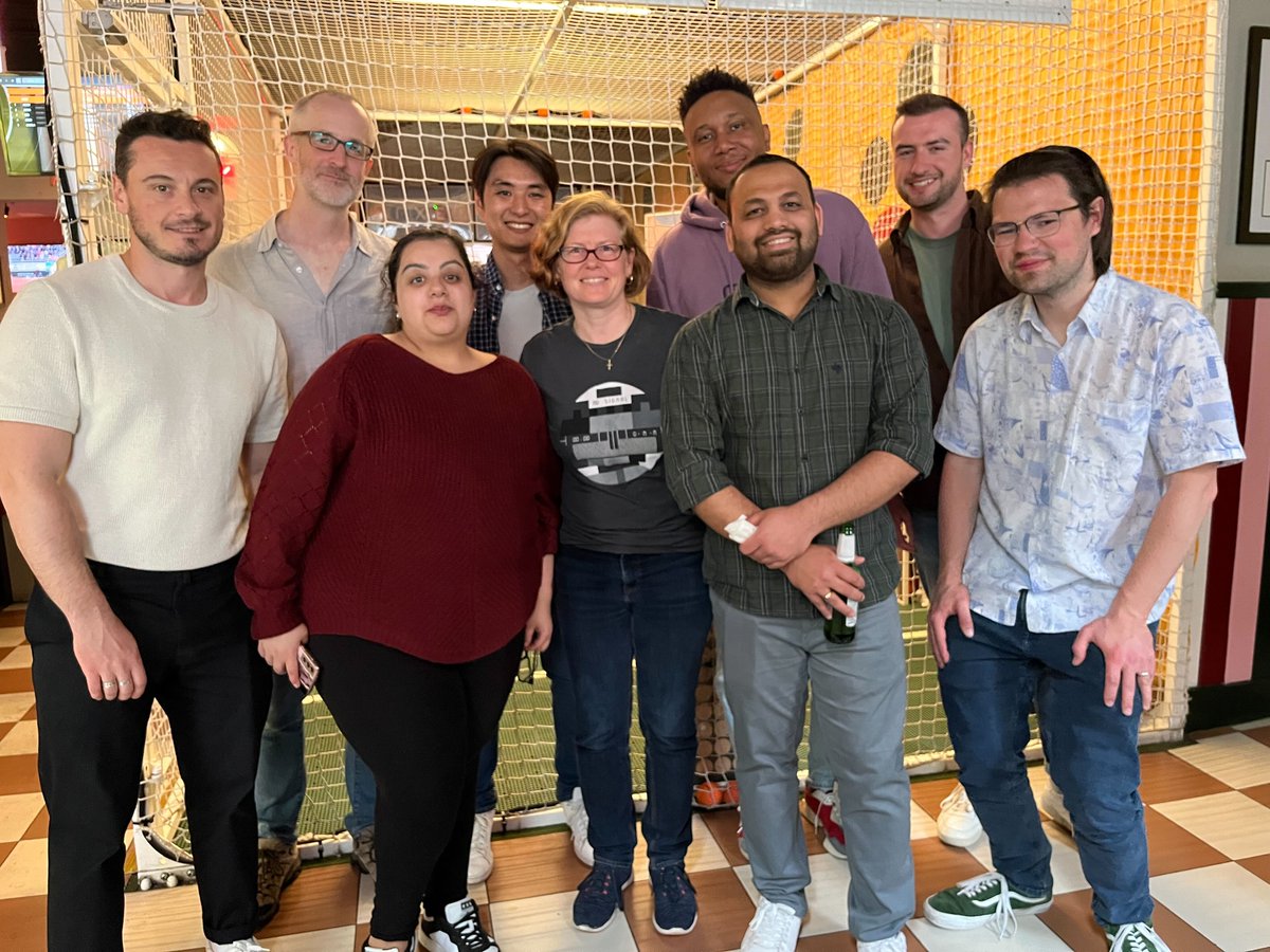 OpenCredo's tweet image. 🏏🎉 The Ocers took over @sixescc in Fitzrovia last month to play a game of competitive cricket! Epic swings, hilarious misses, and nonstop fun. Check out the highlights!

#lifeatopencredo #companyculture #techcompanies #softwaredevelopers #teamsocials