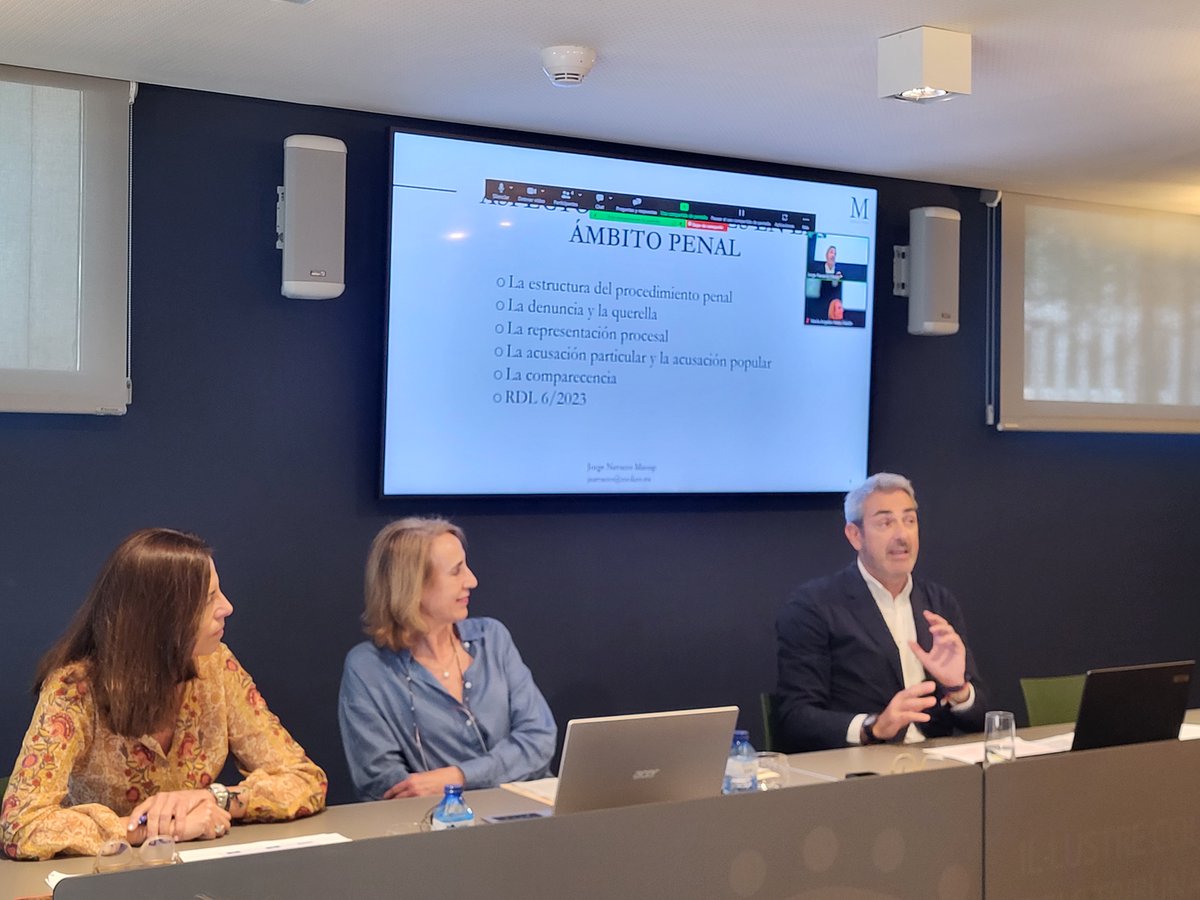 📚Us deixem algunes fotos del #seminari d'ahir sobre "𝐀𝐬𝐩𝐞𝐜𝐭𝐞𝐬 𝐩𝐫𝐨𝐜𝐞𝐬𝐬𝐚𝐥𝐬 𝐝𝐢𝐧𝐬 𝐥'𝐚̀𝐦𝐛𝐢𝐭 𝐩𝐞𝐧𝐚𝐥" amb Jorge Navarro <a href="/Molins_Penal/">Molins Defensa Penal</a> i M. Angeles Nieto <a href="/justiciacat/">Justícia</a>. Gràcies per aquesta interessant #formació! 
#procuraaldia