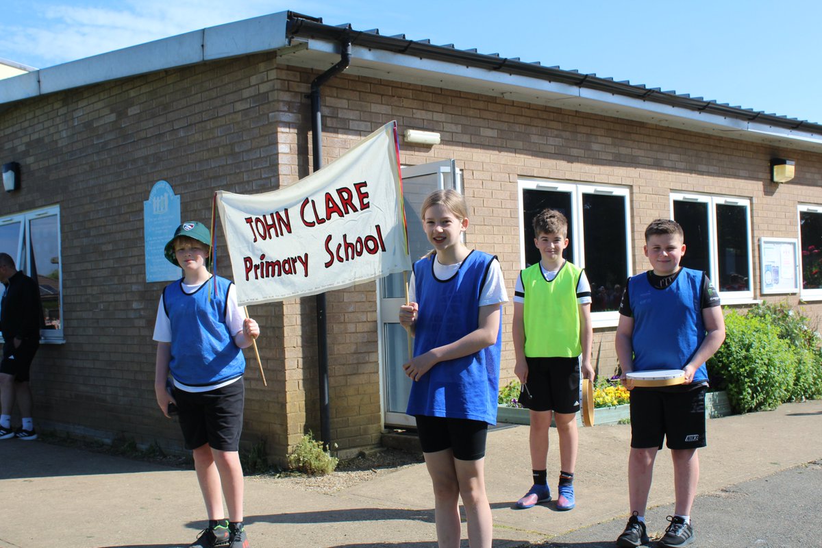JohnClarePri's tweet photo. What a great start to the day. #SportsDay2024 @JohnClare @SokeEdTrust Thank you to our Bronze Ambassadors for leading everyone onto the field. https://t.co/9dqR590BnG
