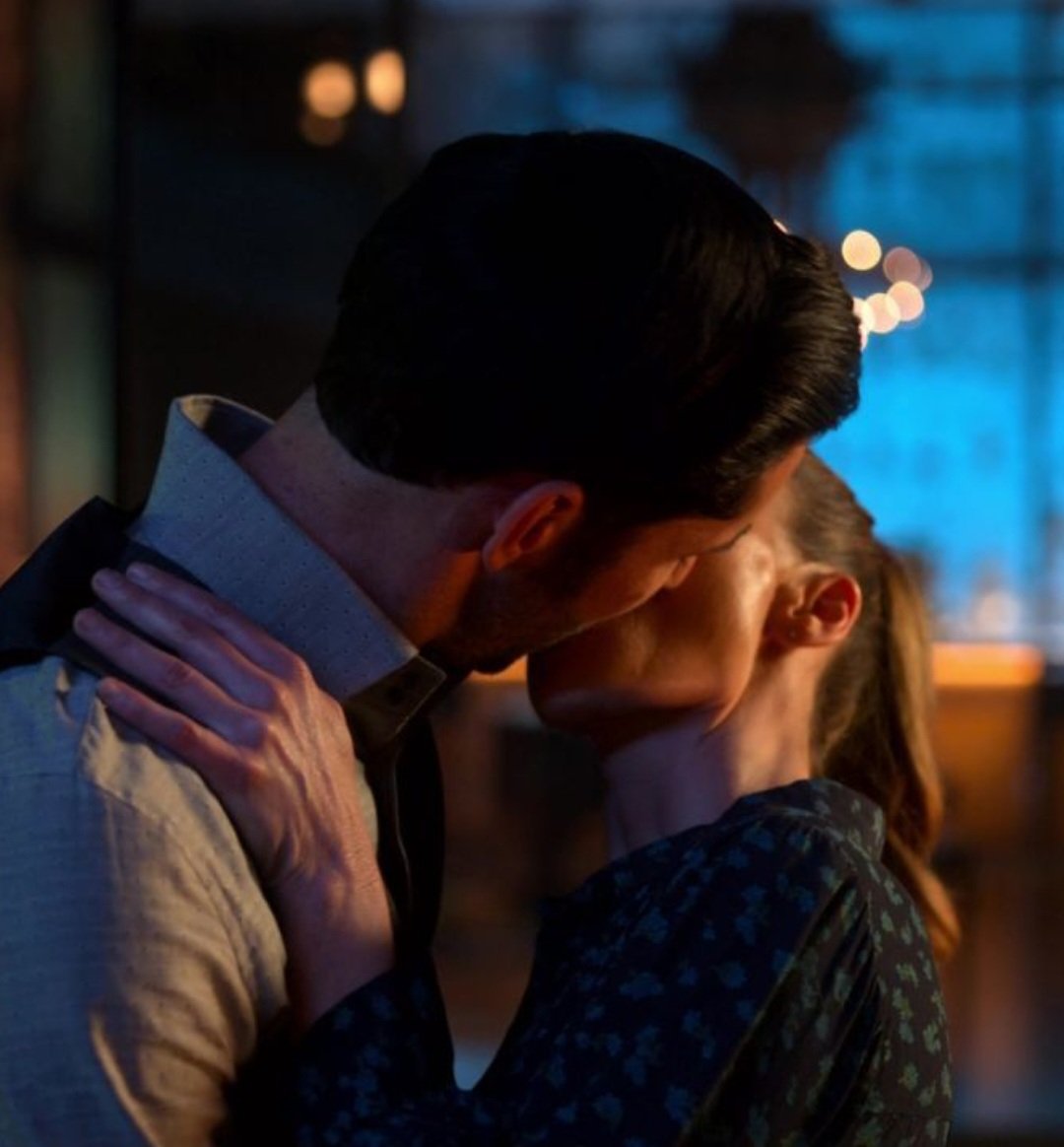 Deckerstarfan80's tweet photo. @Irenepseudonym Will always love them and they will always be in my heart #Deckerstarforever โค๏ธ #LuciferNetflix https://t.co/spYEHXXczl