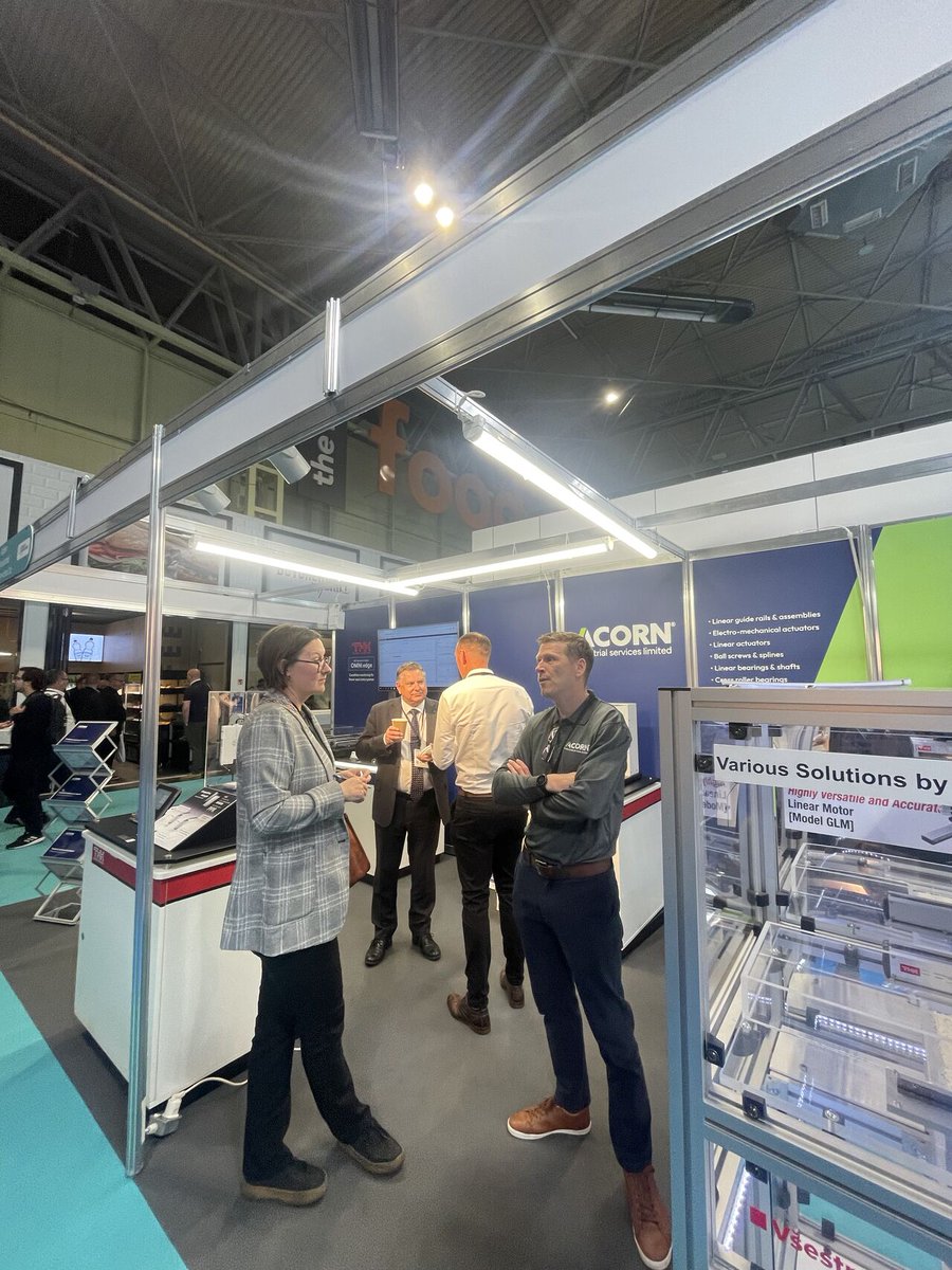 BearingNet's tweet photo. ⚙️🤝 Ania Walton &amp; Matthew Seaman from our Sales &amp; Marketing team headed up to Birmingham this week to visit Smart Manufacturing &amp; Engineering Week 2024! It was great for them to see so many familiar faces and meet potential members in the industry.
 
#events #manfacturing https://t.co/jxMSlDRslD