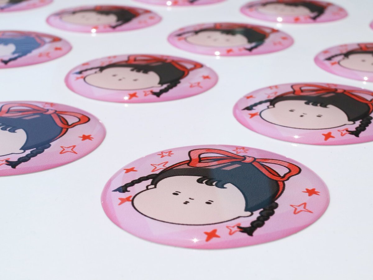 inoue_noi's tweet photo. StickerAppさま(@stickerapp @stickerappjp)とのコラボ企画でエポキシステッカーを制作しました!
ずっと作ってみたかったぷっくりシール⚪️女児心がくすぐられます♡
#StickerApp #StickerAppjp #ArtistsOfStickerApp #オリジナルステッカー #StickerAppコラボ https://t.co/g91jFqp8xB