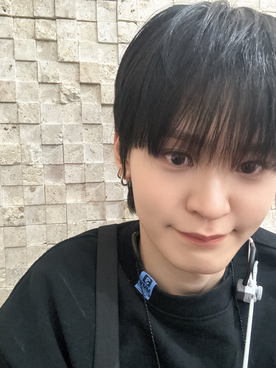 tpstarchive's tweet photo. 240317 🦉🫧 06:53AM KST

- hi 😪

[10:30 AM KST]

- Now go home safely~

[04:03 PM KST]

- Be sure to watch Lighthouse 🍀💕

[07:11 PM KST]

- Did you watch it? ᄒᄒᄒ

[08:21 PM KST]

- 📷
- Tae-rae when waking up early in the morning and feeling a little sleepy. https://t.co/8eP1BavE0T