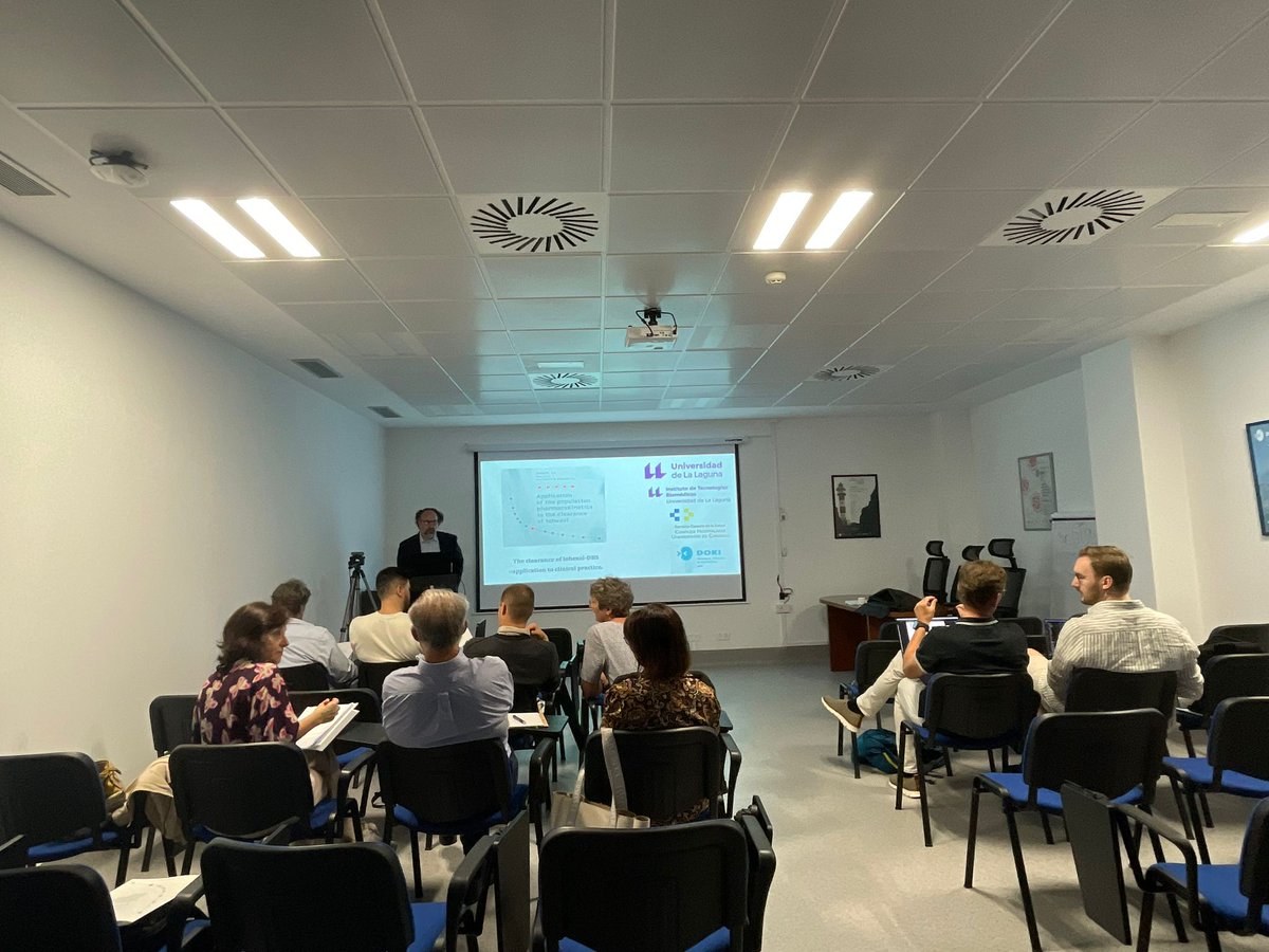 ITB_ULL's tweet photo. Ayer celebramos un nuevo Workshop en el marco del proyecto DOKI (Diabetes, Obesity and the Kidney), organizado por el Laboratorio de Función Renal (LFR) del #ITB. Nuevos avances nos aguardan 😉 https://t.co/UCAUL3XByv