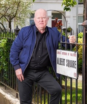 StephenJLee1987's tweet photo. No #EastEnders can't kill off #PhillMitchell.
#SteveMcFadden is a Legend.
#BBC #BBC1 #Soap #SoapOprea #TV #Drama https://t.co/faZBte7EWN