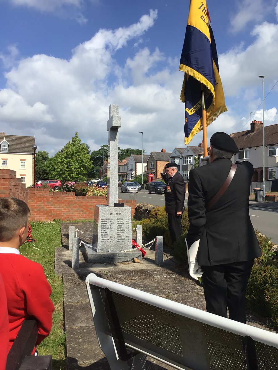 MsHDHT22's tweet photo. Yesterday we were joined by members of the Royal British Legion, Clapham to commemorate D-Day's 80th Anniversary. The House and Vice House Captains then attended a short service with the Royal British Legion, Clapham. A really special time for us all. https://t.co/6jNz4Qmtar