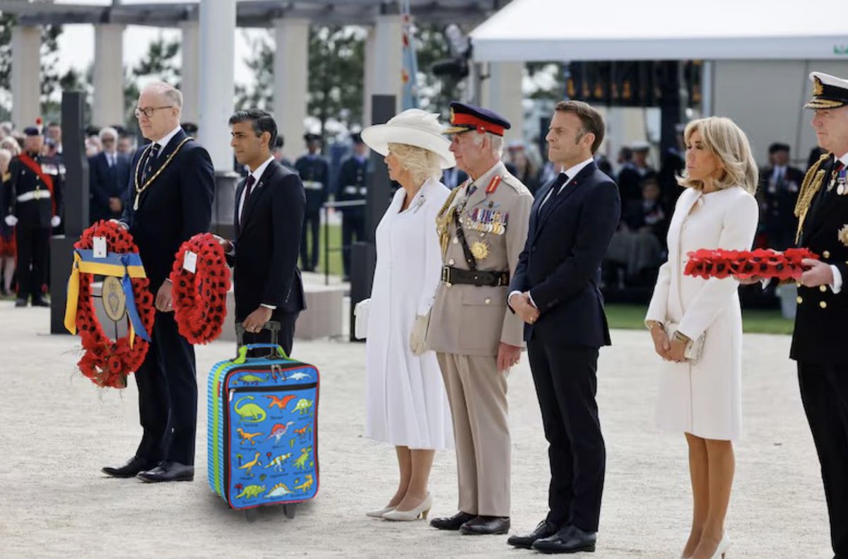 johnmoorcraft tweet media