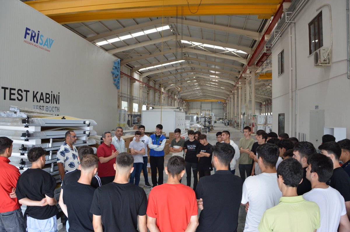 frisavtr's tweet photo. Ziyaretleri için Balıkesir Mimar Sinan Mesleki ve Teknik Anadolu Lisesi'ne ve öğrencilerine teşekkür ediyor, eğitim hayatlarında başarılar diliyoruz.

https://t.co/qLObVXRSMN https://t.co/W6ctIjUa0e