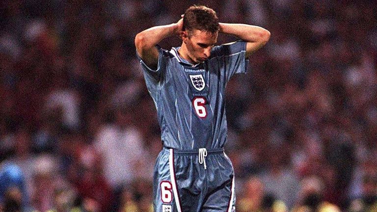 crossstriker's tweet photo. @90sfootball https://t.co/JPXwLOBDoS