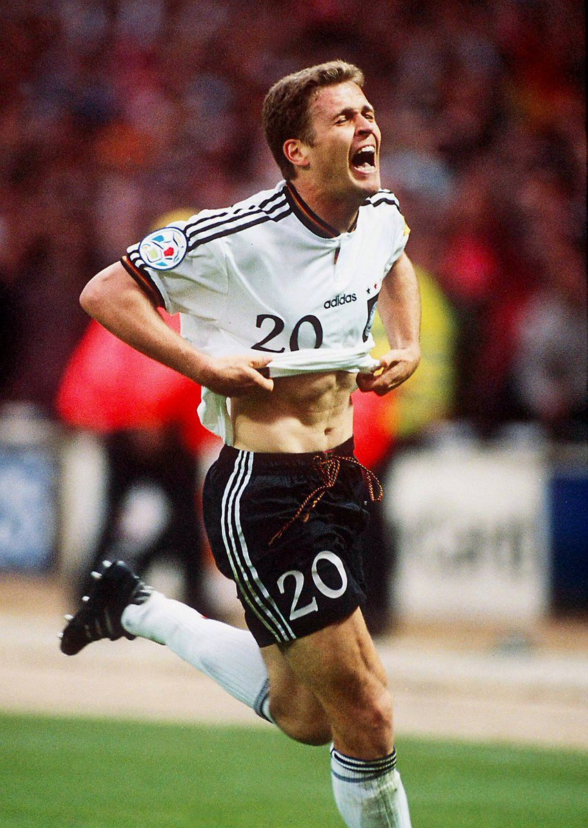 crossstriker's tweet photo. @90sfootball https://t.co/JPXwLOBDoS