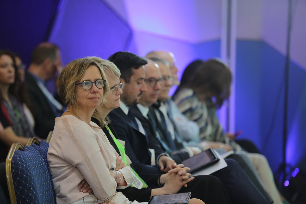 EUWB6_TCT's tweet photo. Our #GreenMobilitySummit 💚 just wrapped up with high-level sessions & the endorsement of Declaration for Green Mobility of South East European Parties and Observing Participants in which the authorities pledge to advance sustainable transport solutions 👇
https://t.co/oho5gZzQTU https://t.co/1qTaiHyxoq