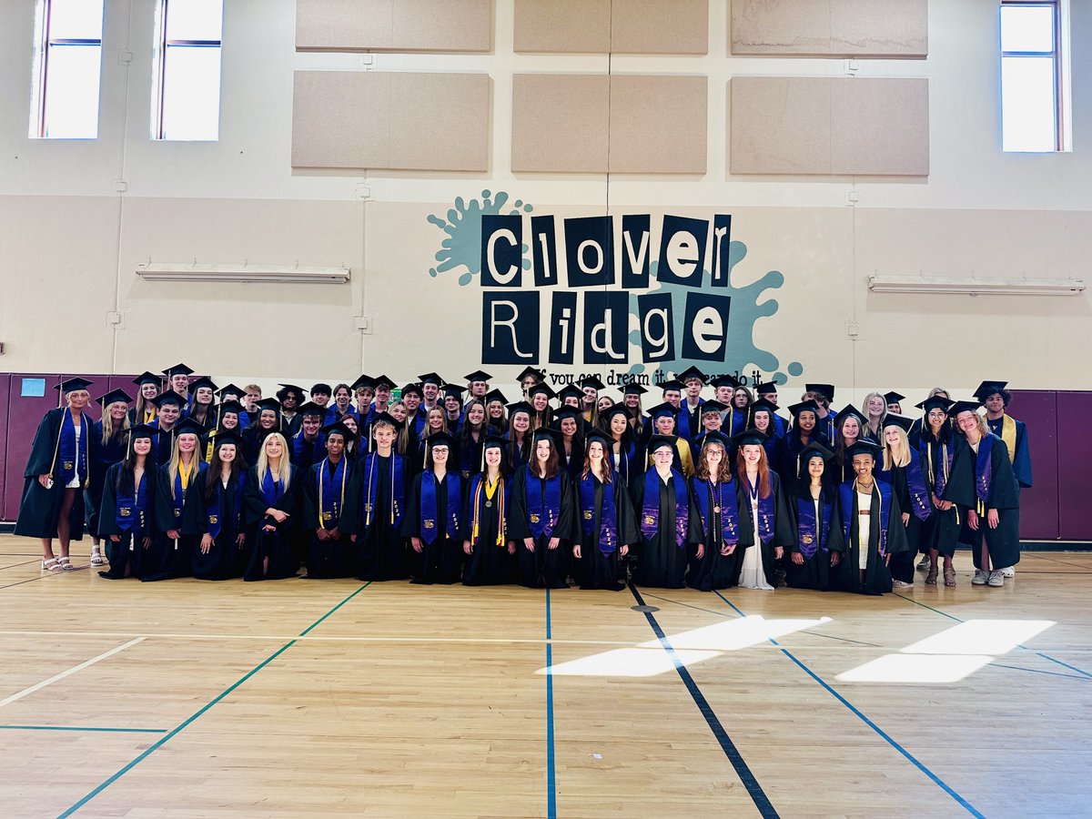 CloverRidgeElem's tweet photo. Congratulations Class of 2024! We are so proud of you! #TeamCRE https://t.co/Q05rMiEuFu