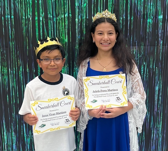 HIE_Hornets's tweet image. Last night, our 4th and 5th grade students danced the night away at our Sneaker Ball Prom! We were thrilled to crown our Hornet King and Queen, selected for consistently exhibiting the Leader in Me Habits throughout the year. #PromTime  #LeaderInMe