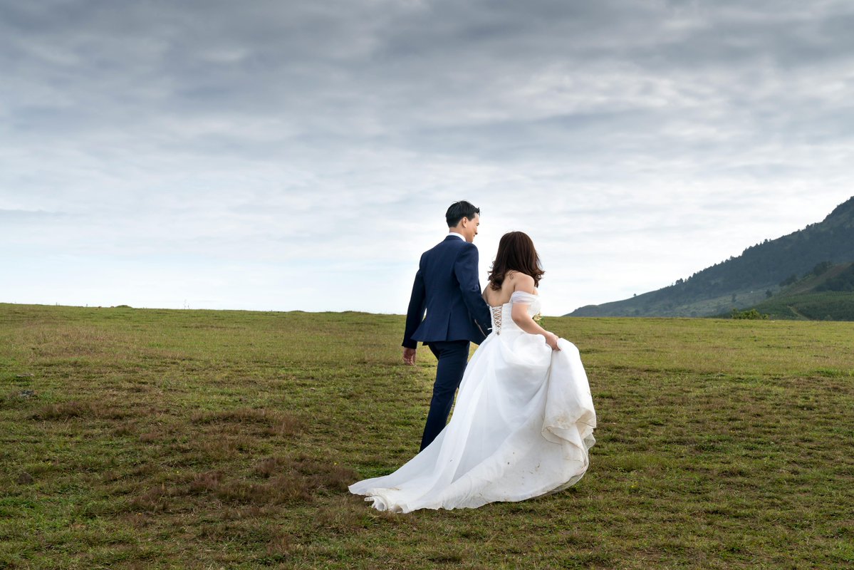 argyllandbute's tweet image. Are you getting married soon?

From historic castles to idyllic beaches, Argyll and Bute is full of perfect places for your perfect day. Let our dedicated registrars help make your special day everything you've always dreamt of.

argyll-bute.gov.uk/marriage/ #abplace2b #abplace2wed