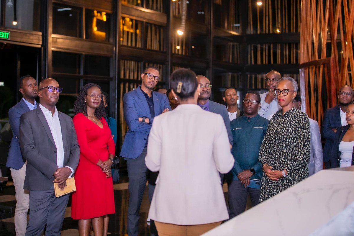 ambafrancerwa's tweet photo. Hier 📅 "Alumni Day" s'est déroulé à l' @IrcadA
 🔬 en présence de @Rw_FranceAlumni
 🧑‍🎓 le Club d'affaires franco-rwandais 💼 et l'Ambassadeur de #France 🇫🇷 au #Rwanda 🇷🇼 @antoine_anfre
#studyinfrance #étudierenfrance #étudesenfrance
Crédits 📸 JP Mazimpaka https://t.co/qaYz4yPAgD