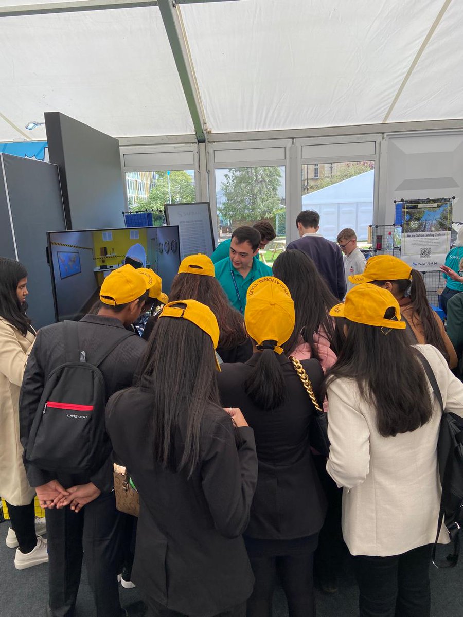 SAI_Edu_In's tweet image. As part of the ongoing GIP 2024 to the UK, SAIoneers from Classes VIII-XII began their day with breakfast before heading to Chosen Hill School. They then traveled with Chosen Hill students to the Cheltenham Science Festival. 
#GIP2024 #GIPUK #CollaborativeProject