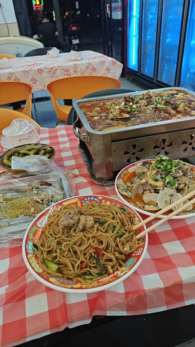 wtm吃吃吃 一天吃八顿