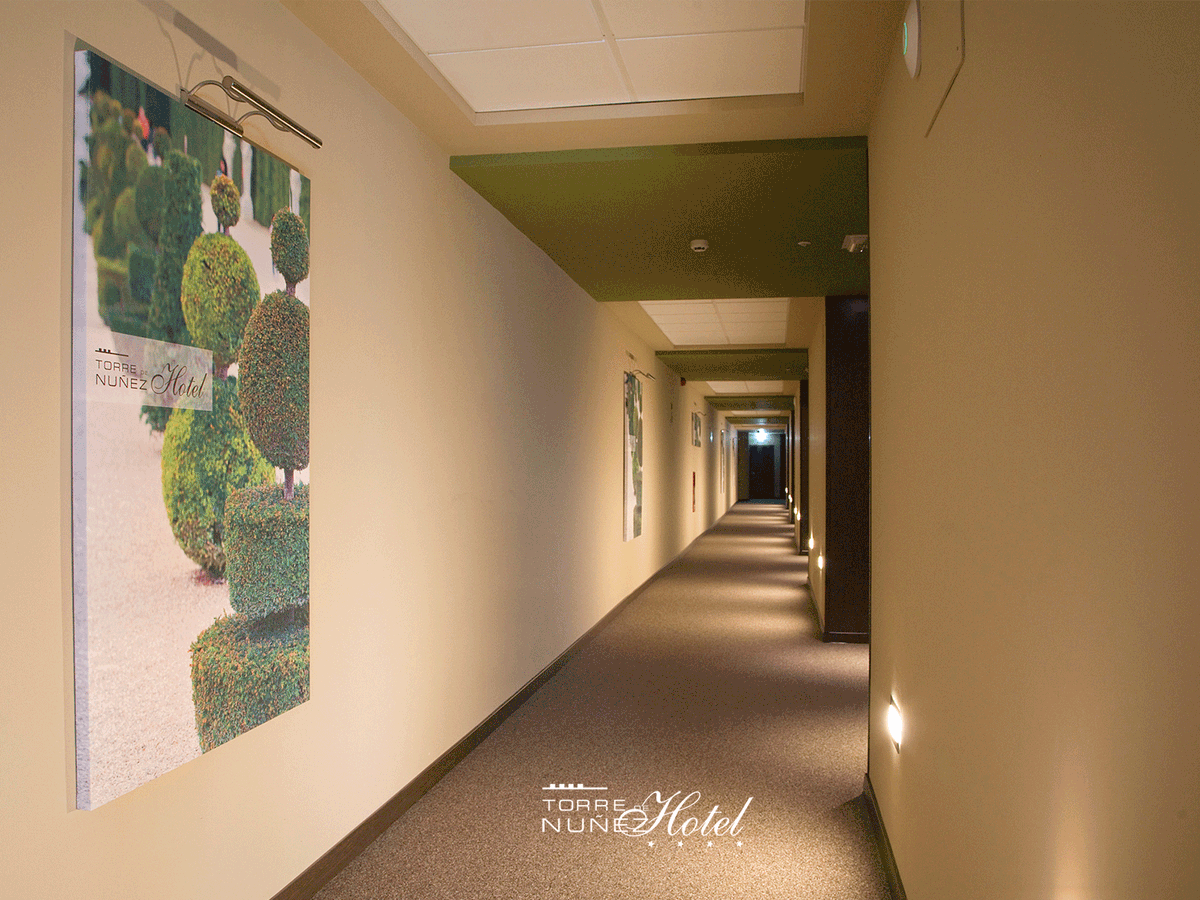 HotelTdN's tweet photo. Bienvenidos al Hotel Torre de Nuñez 🌟

Siempre estamos listos para ofrecerte una #experiencia inolvidable 🥰 Reserva desde nuestra página web y disfruta de nuestras ofertas especiales online.

https://t.co/R7tCtQGGb7
☎️ 982 30 40 40

#HotelTDN #Lugo #Ofertas #Alojamiento #Hotel https://t.co/75k0eRQbIy