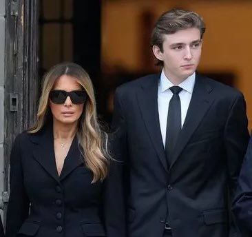 AK168ETH's tweet photo. 2035: "mom, why is our family rich?"
"Because dad is a Bitcoiner " https://t.co/7HWhRUHJe3