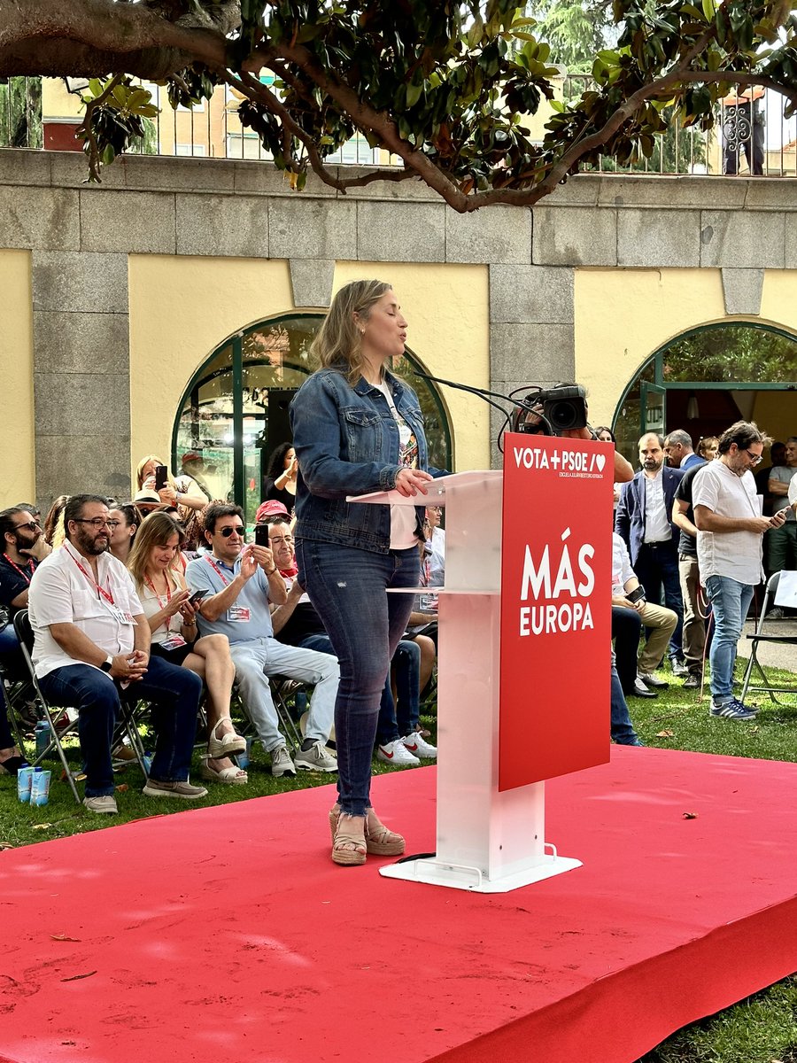 GECAD_FesmcUGT's tweet photo. En estos momentos está interviniendo @MarinaPrietoUGT, Secretaria General Ugt Madrid https://t.co/6EcDyCVvKf
