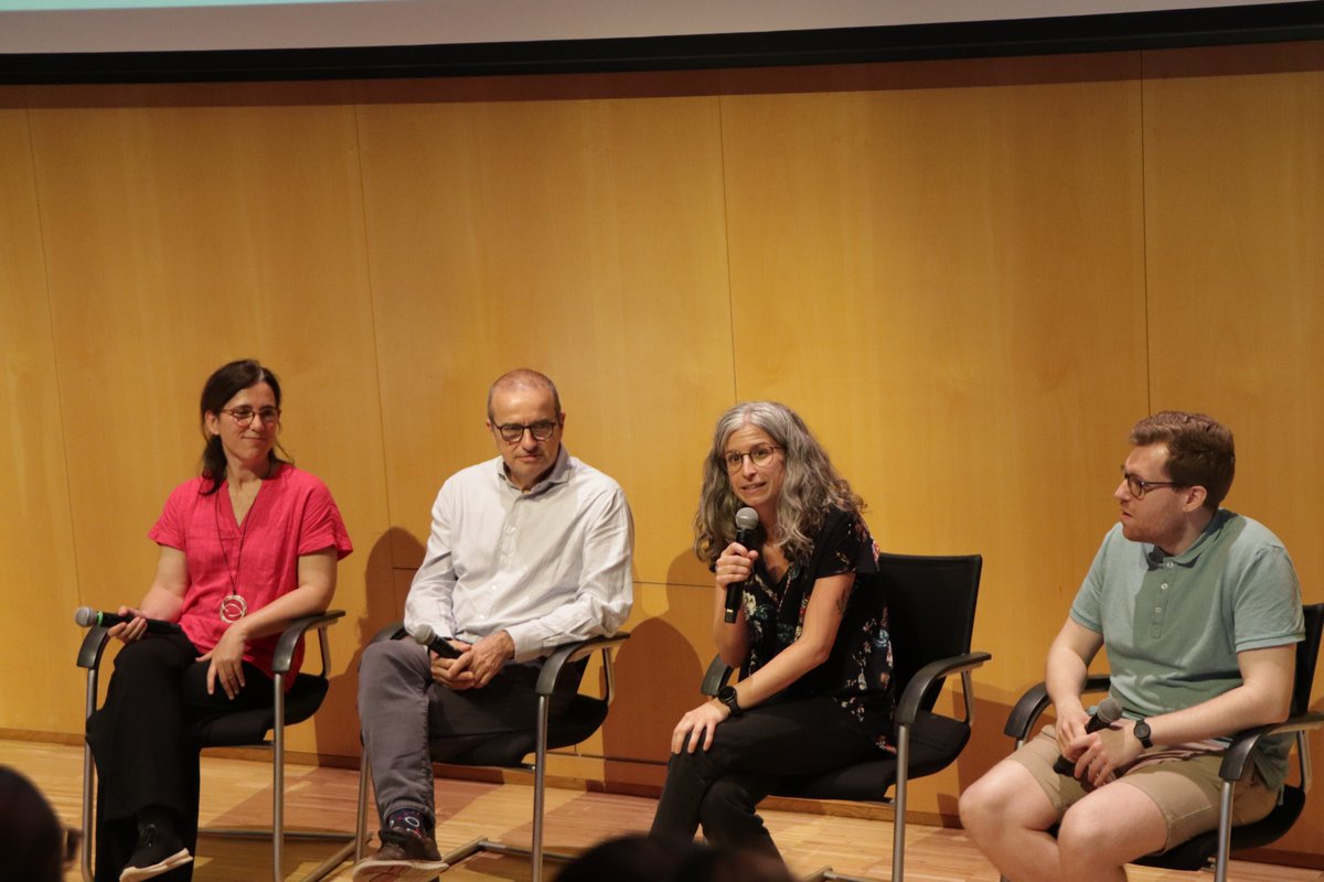 ceeiscat's tweet photo. Els investigadors de la xarxa Escoles Sentinella també presenten els resultats preliminars d'aquest curs i responen a les preguntes de l'alumnat i dels docents presents al congrés https://t.co/o3oW7kqcVd
