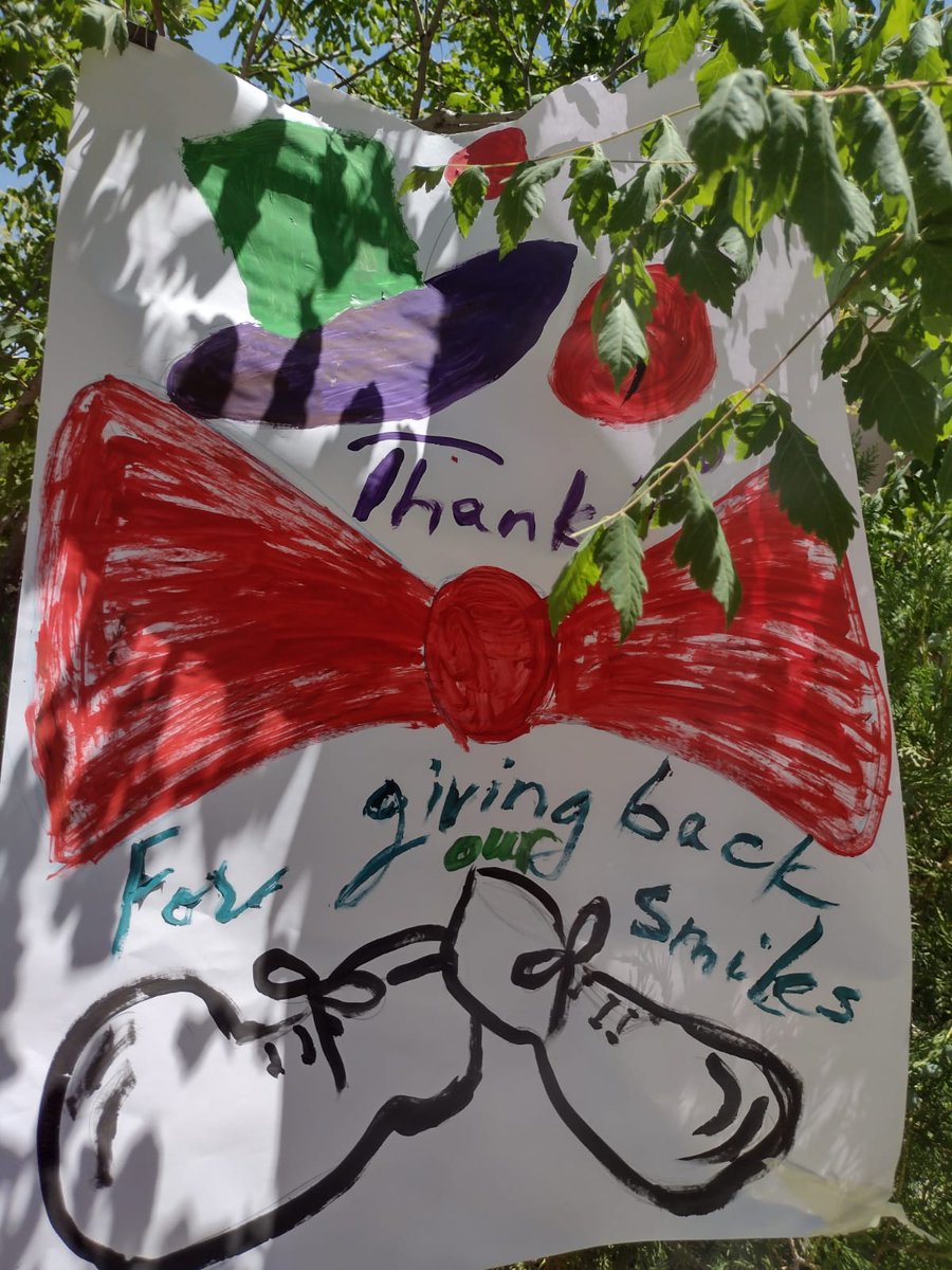 PallassosSenseFronteres tweet media