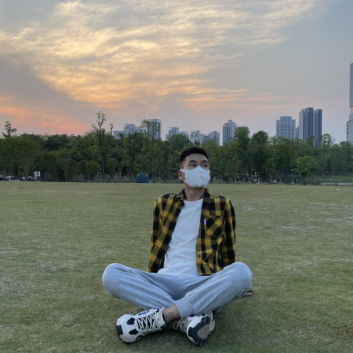 烎S tweet media