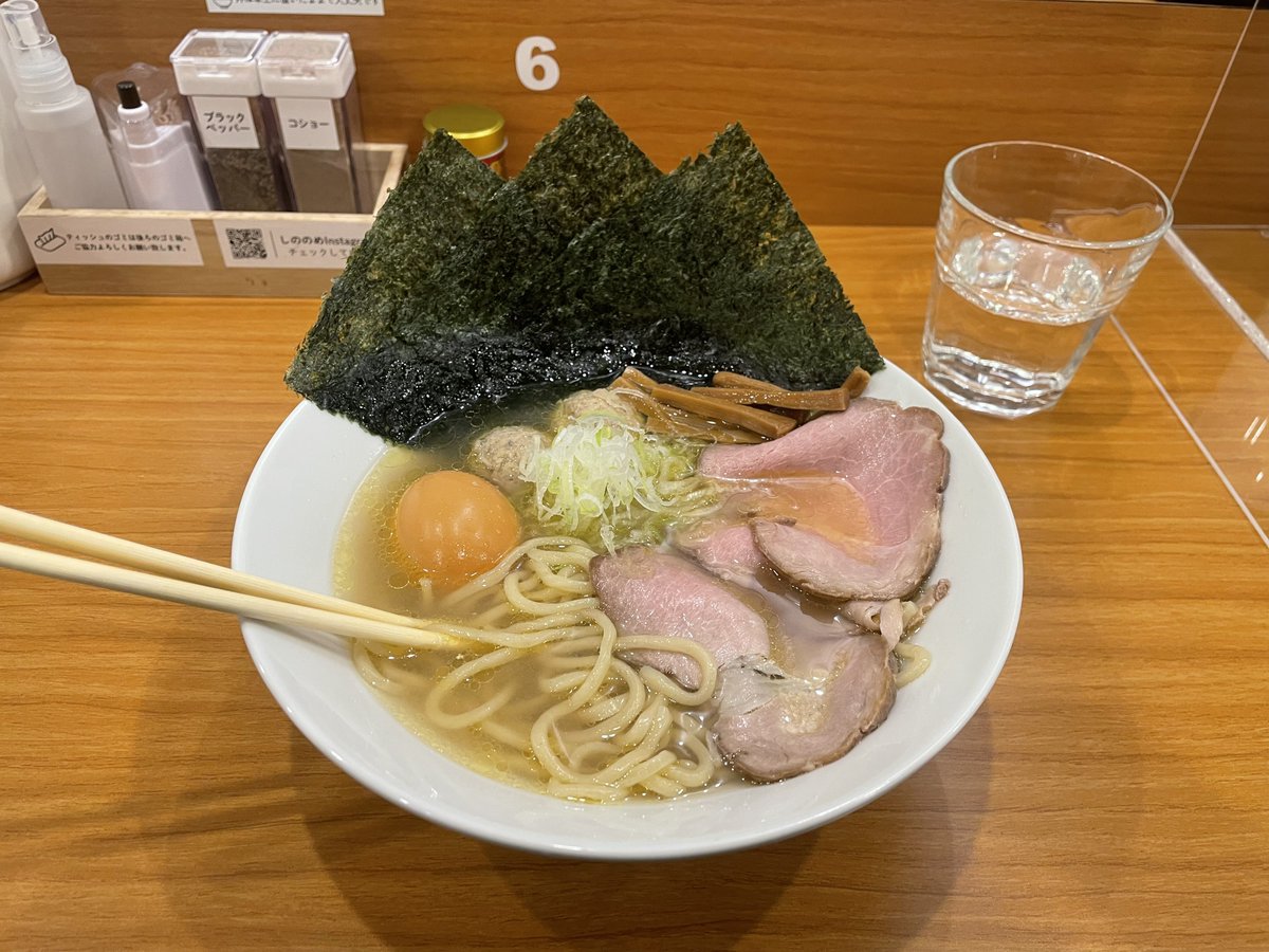 Photo_Walk_Talk's tweet photo. 最近食べたラーメンの写真専用スレ
返信に写真投稿、どうかよろしくお願いします🙇
#ラーメン
#noodle
@shinonomenoodle
#写真の話をしよう
#photo
#photographytalk
#phototalk https://t.co/bP8yKhPkGK