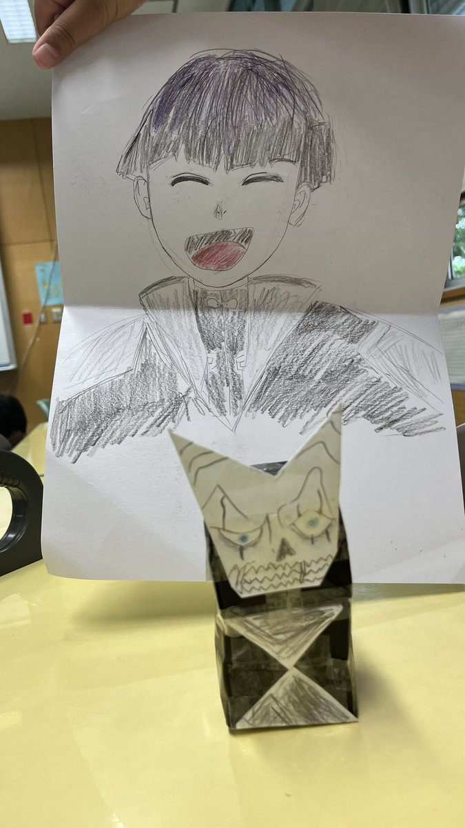 norysbirds's tweet photo. 子供の発想力すごい！
折り紙で制作！
児童クラブのブームは #怪獣8号 #カフカ　#保科副隊長 https://t.co/2xCMr1JUgJ