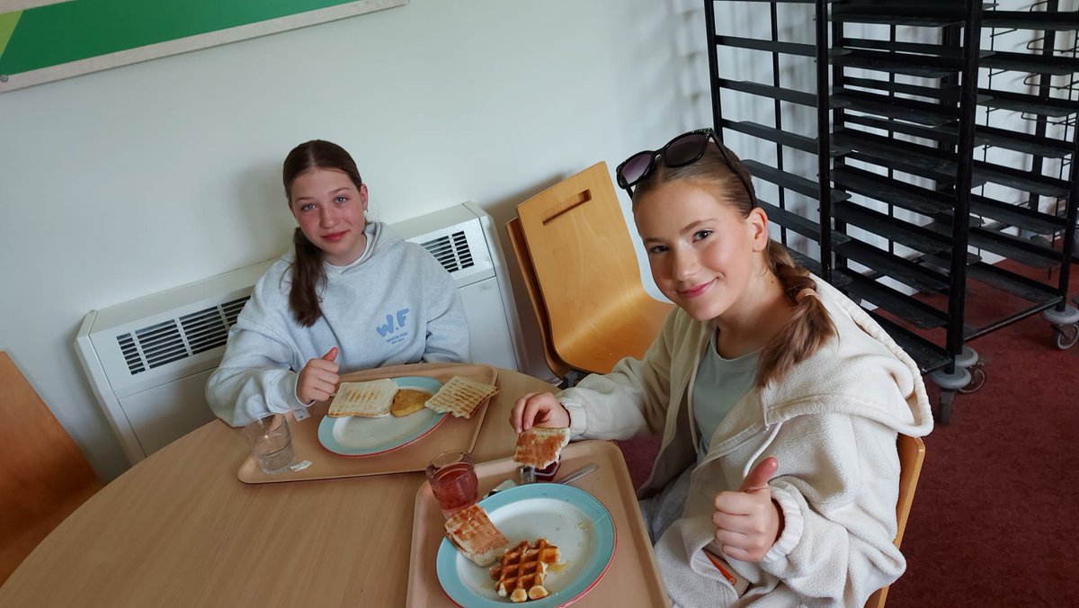 hamilton college tweet media