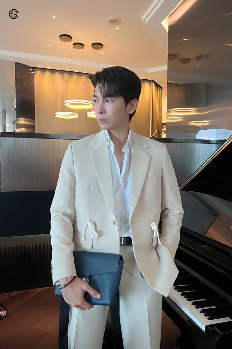 Suppasit Channel tweet media