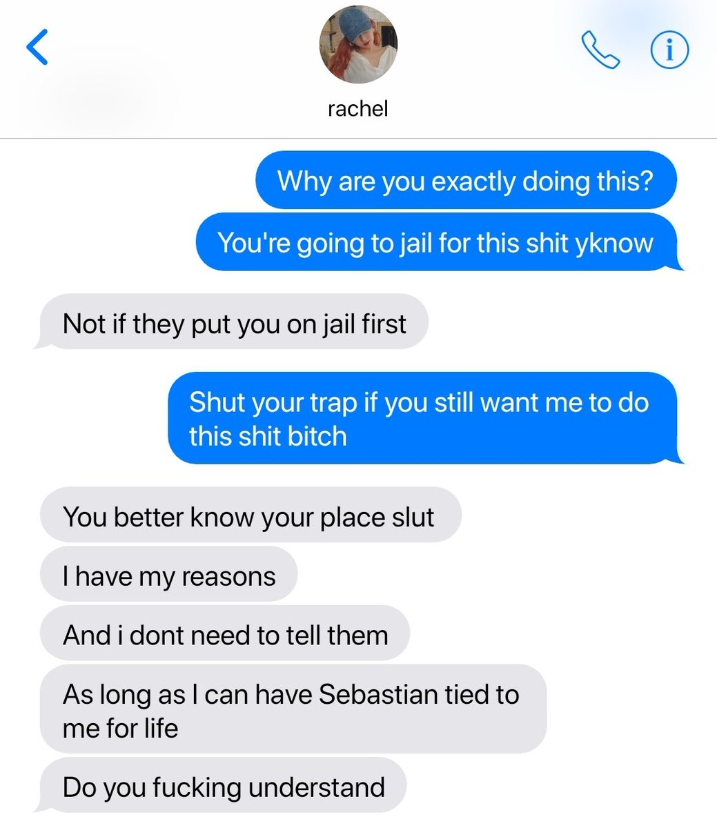 12
何か怪しいことが起こっています...