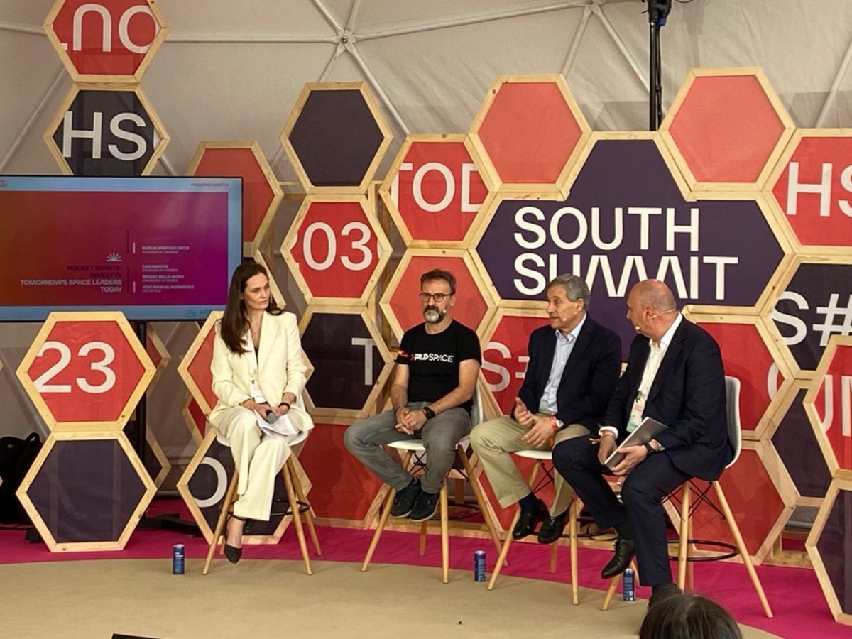 south_summit's tweet photo. 📢Our last panel here at #CatalystStage "Rocket Giants: Invest in Tomorrow's Space Leaders Today". Feauturing
⭐@Noeliaalemarti (#Arribes)
⭐Jose Manuel Rodríguez (@PLD_Space)
⭐Miguel Bello Mora (@orbexspace)
⭐Luis Martin (#Arribes)
See you here!!
#SouthSummit24 https://t.co/iRX9HqCiUl